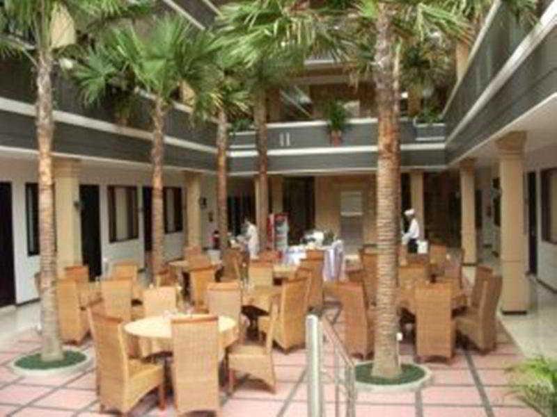 Takashimaya Hotel & Convention Lembang Exterior foto